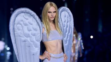 Model Alex Consani Admits She Does Not Wash Her Face