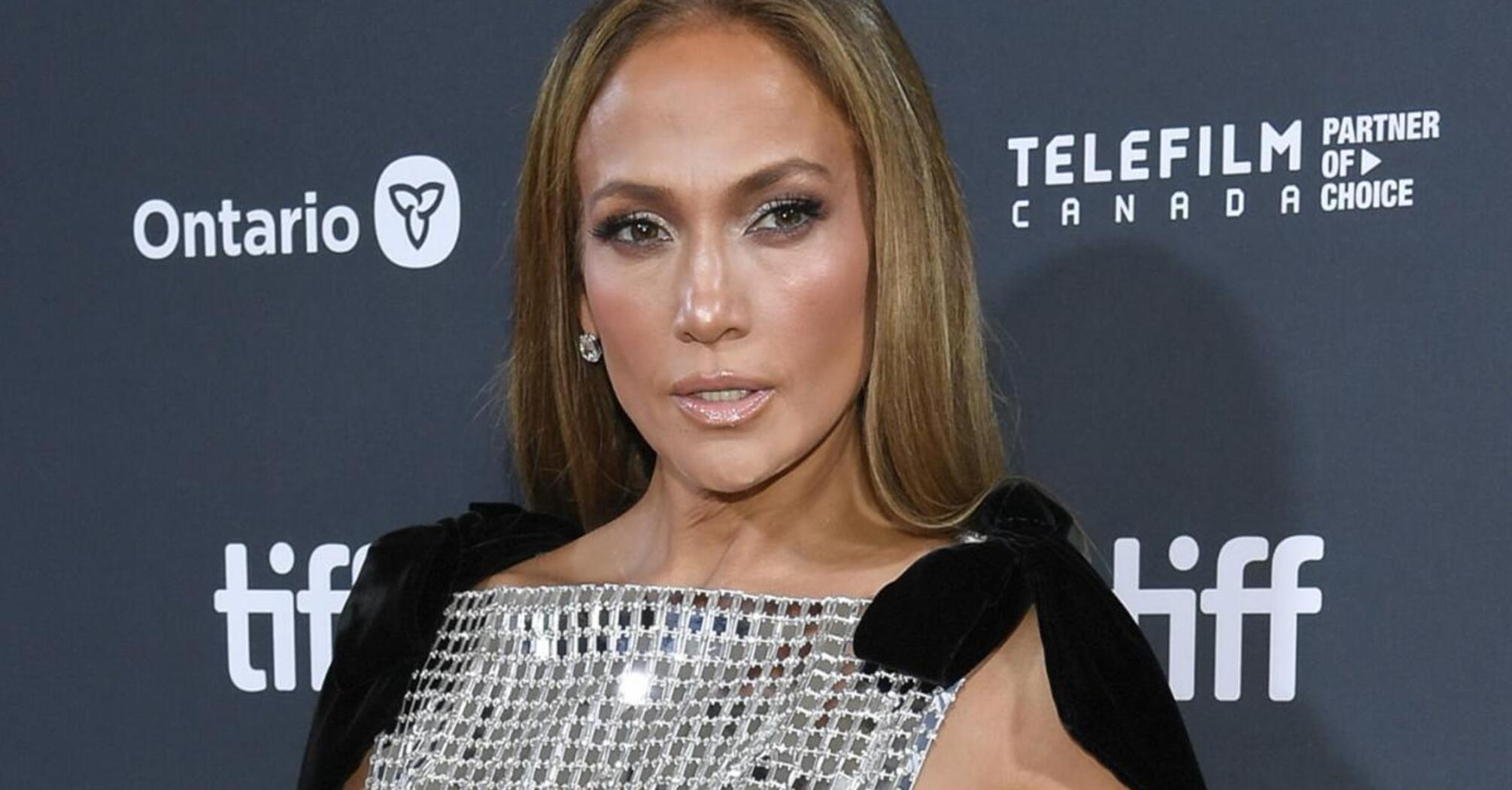 Jennifer Lopez shares grateful Thanksgiving post while Ben Affleck and ...