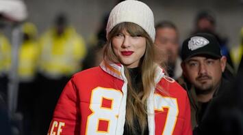 Taylor Swift Greets Young Chiefs Fans from Private Box After Black Friday Game