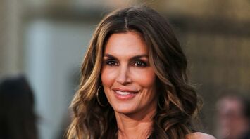 Cindy Crawford Shines in Sexy Red Bikini in Cancun