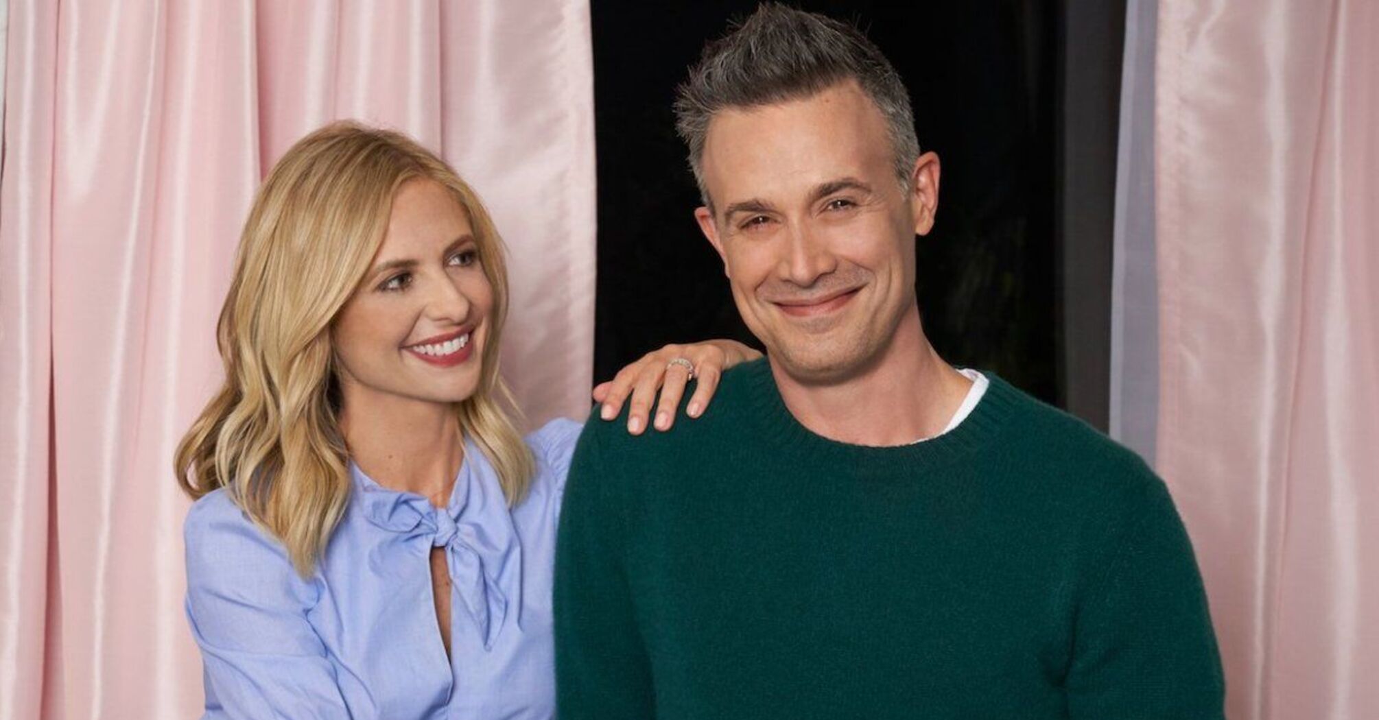 Here Is Why Sarah Michelle Gellar and Freddie Prinze Jr. Ordered Pizza for Thanksgiving