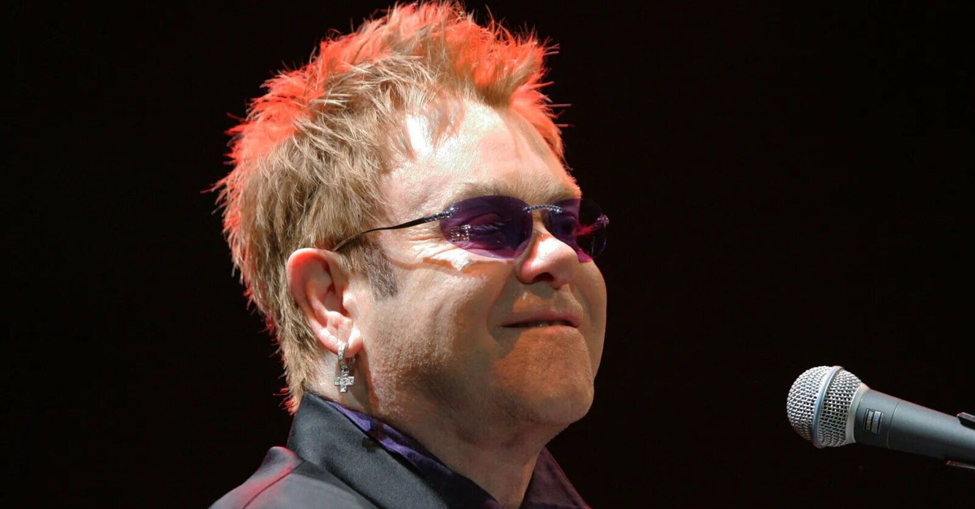 Elton John's Struggles During the Writing of 'Candle in the Wind'