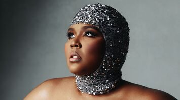 Lizzo Breaks Down 'Toxic' Relationship With Social Media Amid Harassment Allegations