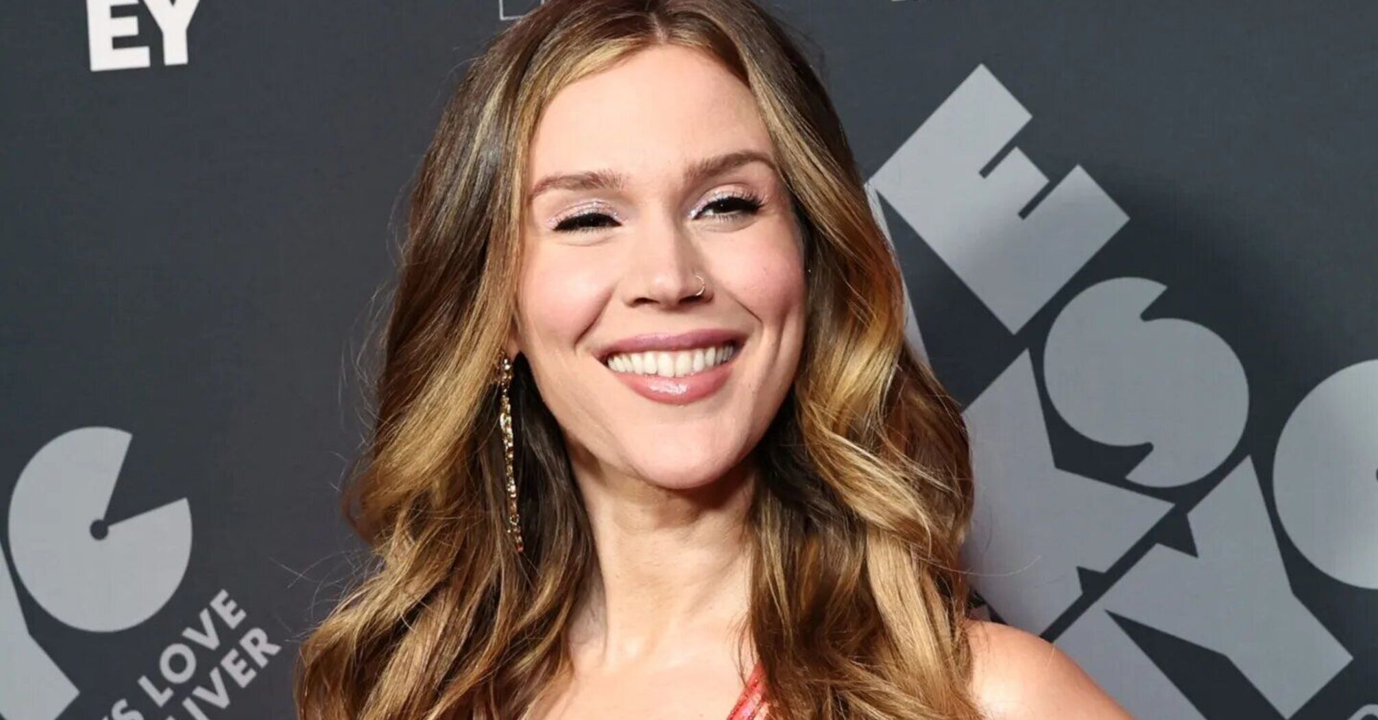 Joss Stone Announces Pregnancy After Recent Adoption