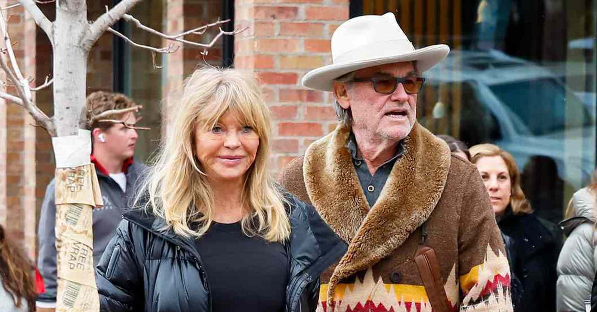 Goldie Hawn and Kurt Russell Step Out for Christmas Shopping