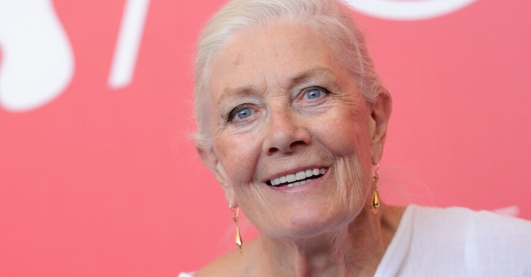 Vanessa Redgrave, 87, Sends 'All My Love' in Rare Video Message for the Holidays