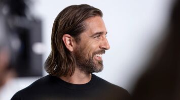 Aaron Rodgers Says His Close Ones Are Turning Their Backs on Him After New Documentary