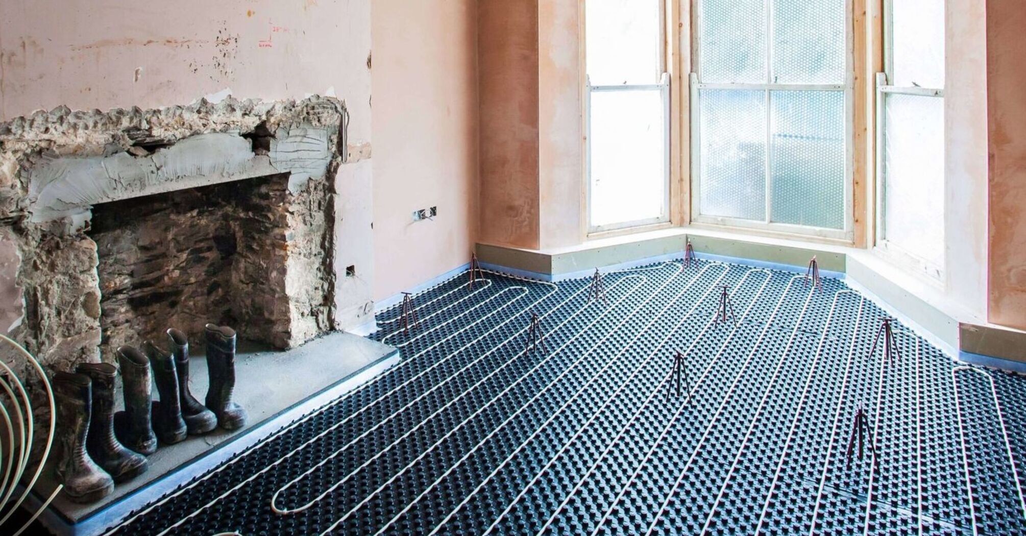Pros and cons of underfloor heating