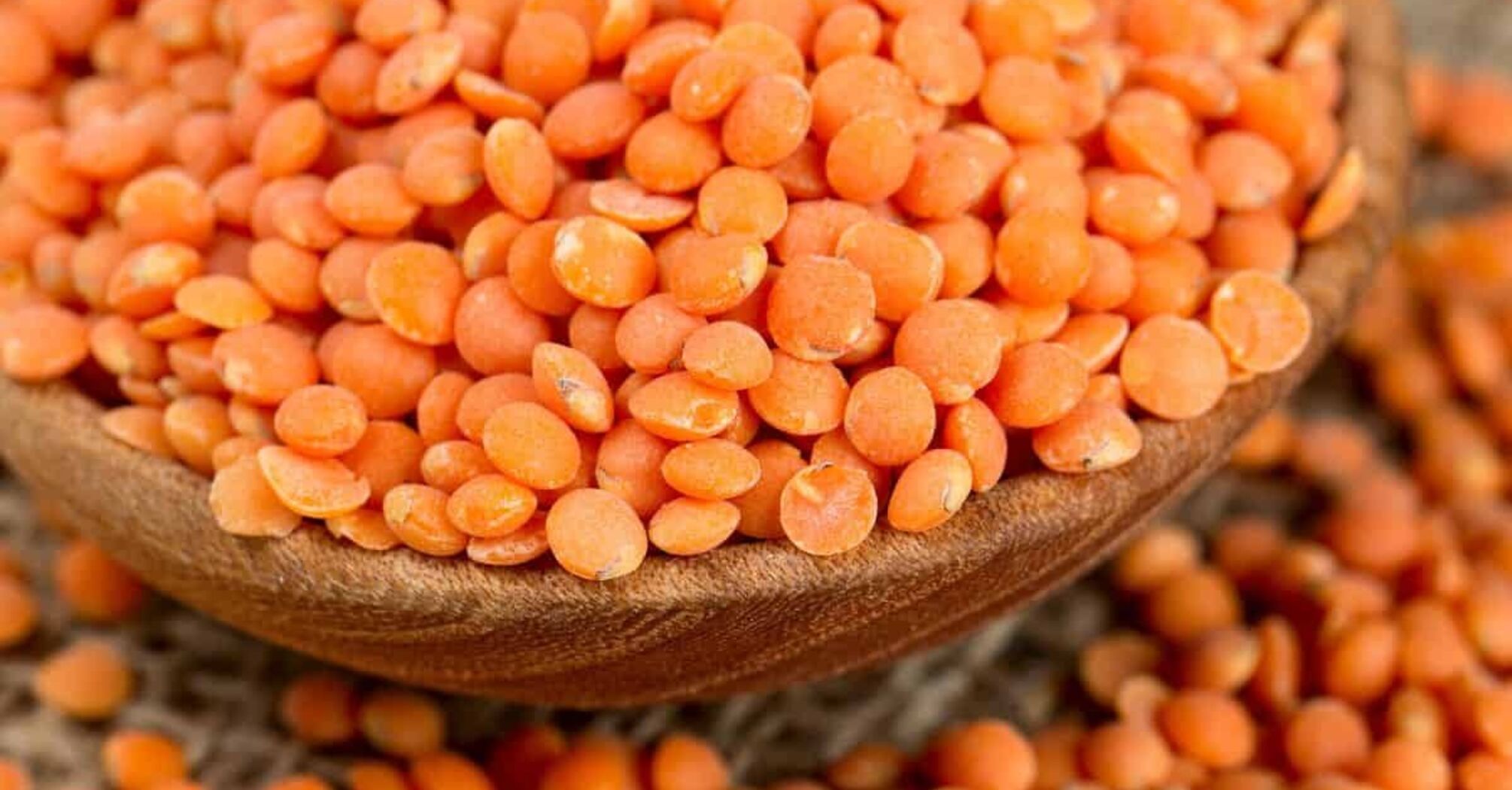 Crumbly red lentils