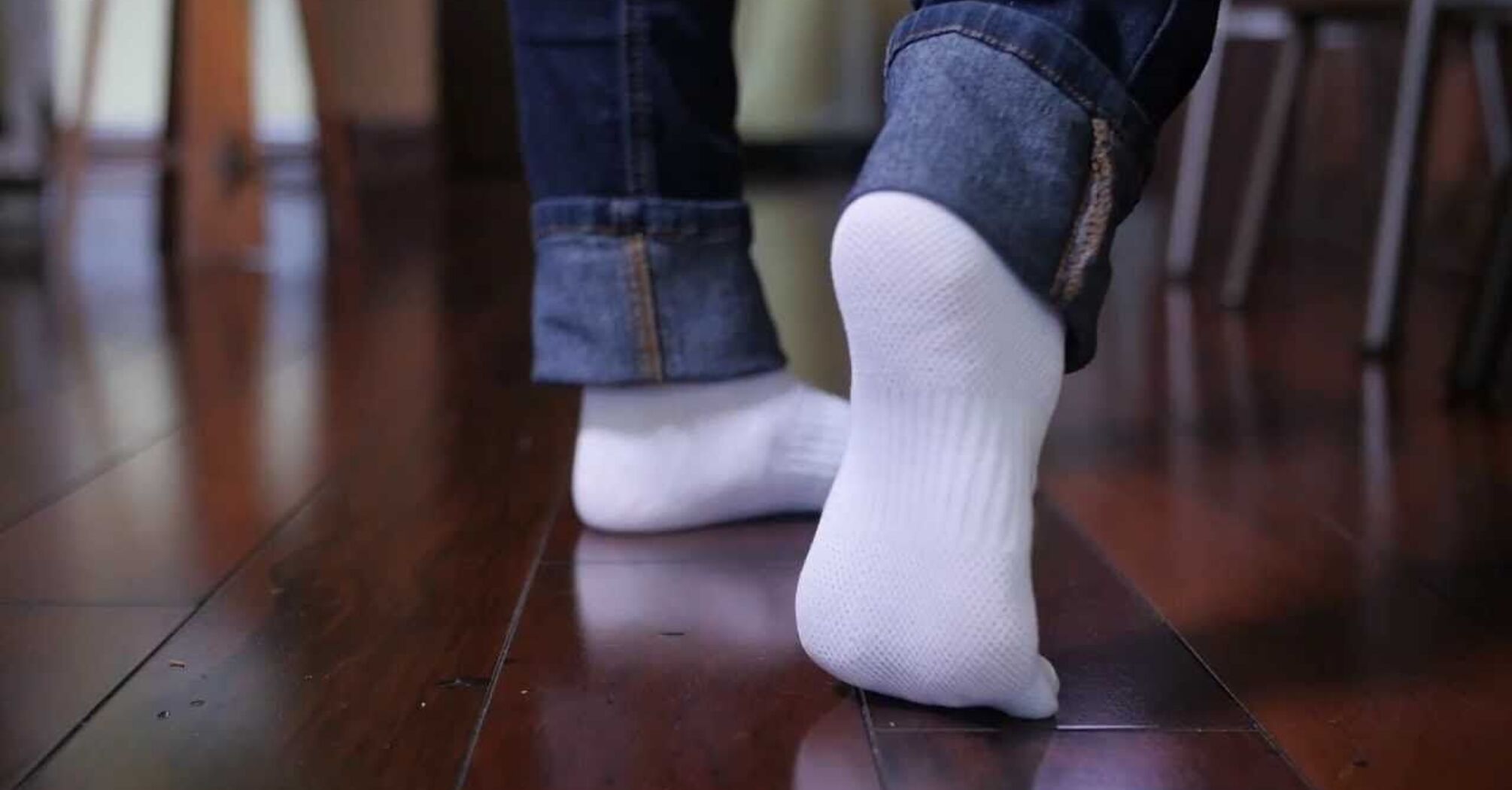 What to add to floor cleaning water to keep socks clean