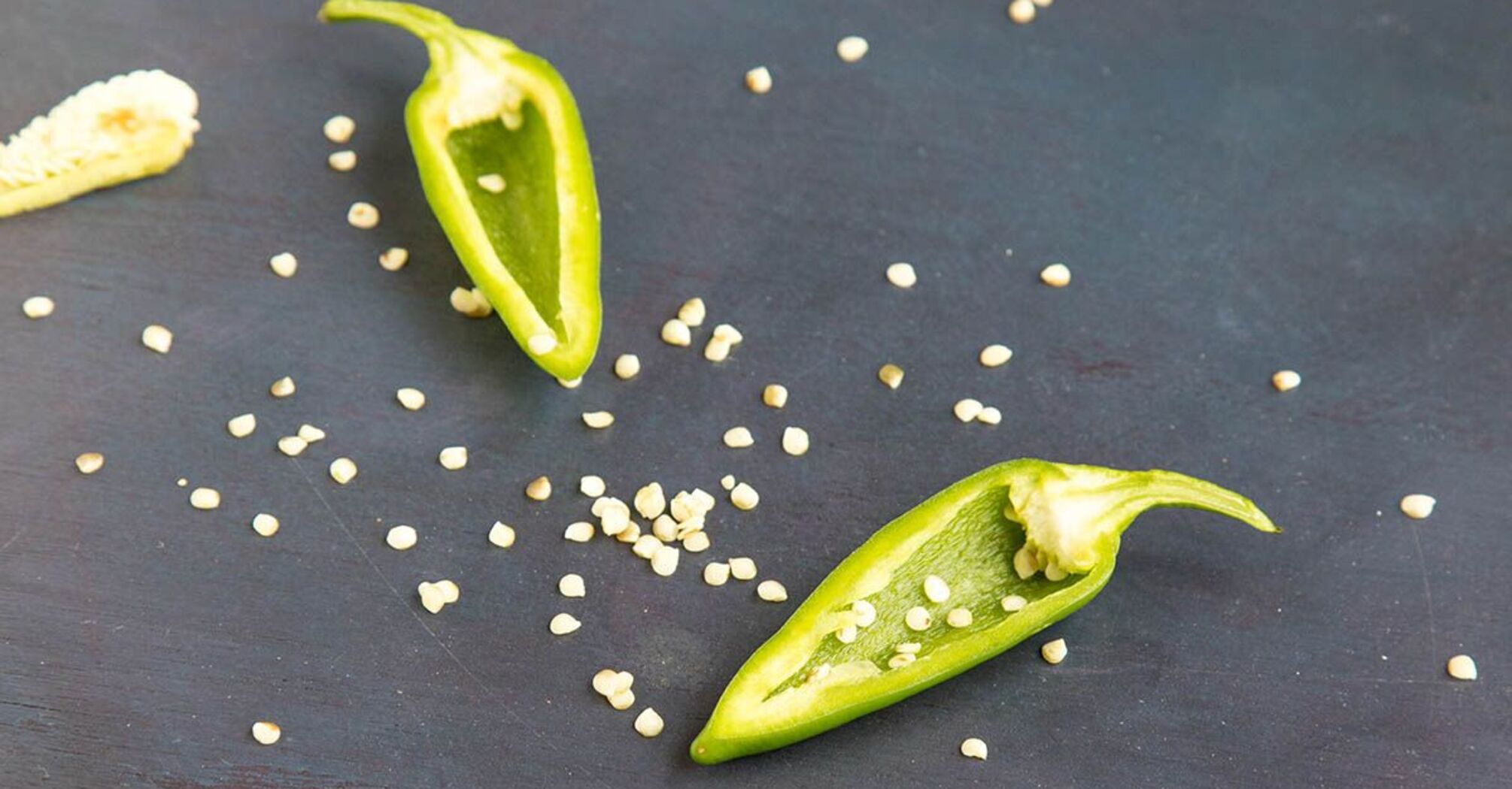How to treat pepper seeds before sowing