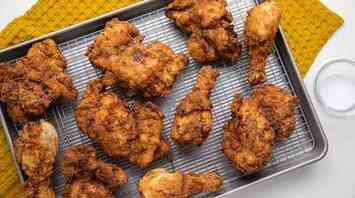 How to quickly cook deep-fried chicken