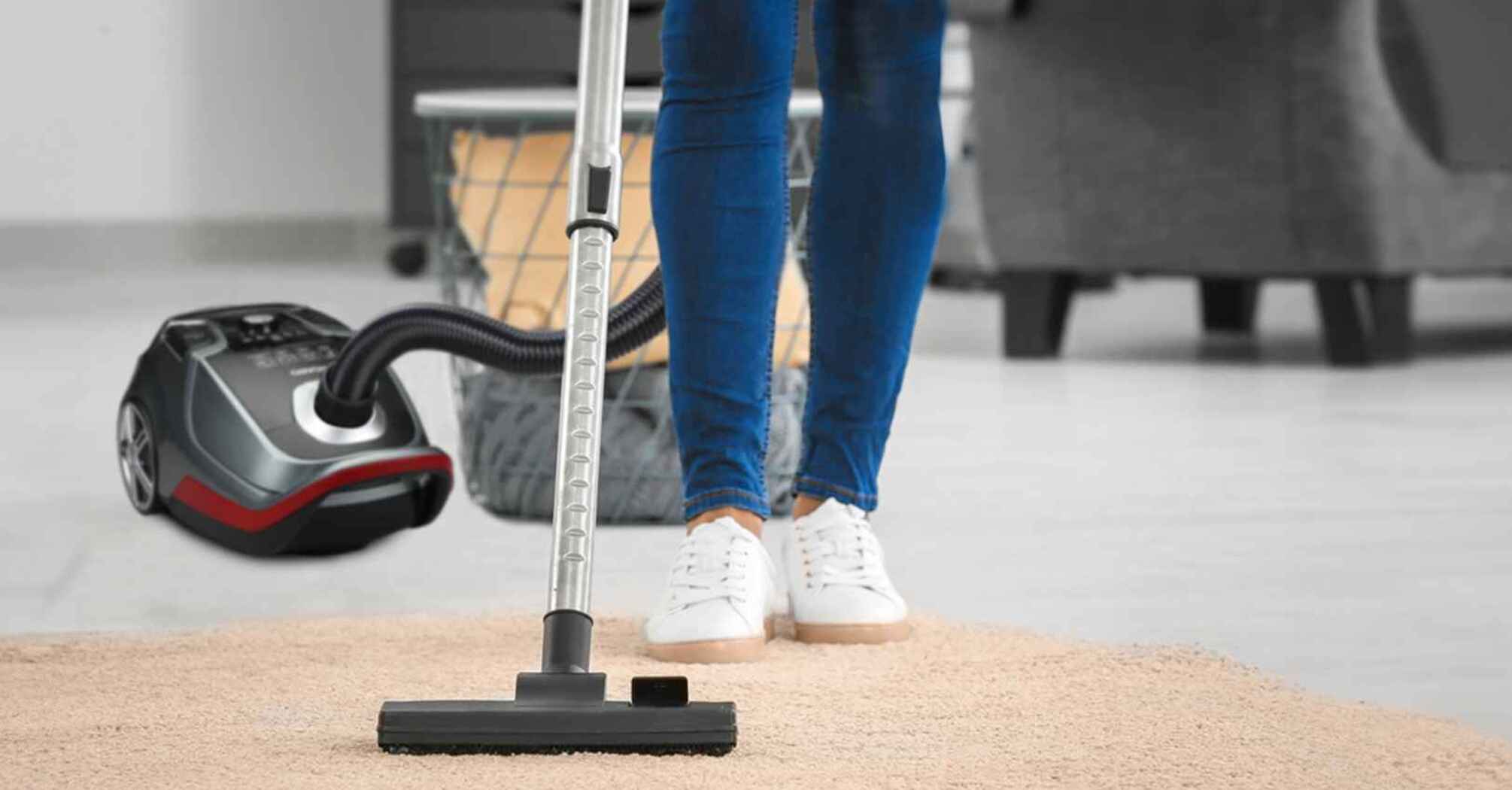 How to clean a vacuum cleaner for better suction why a vacuum cleaner