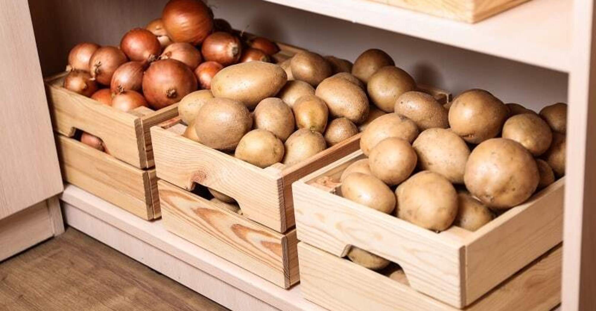 How to store potatoes and vegetables in an apartment