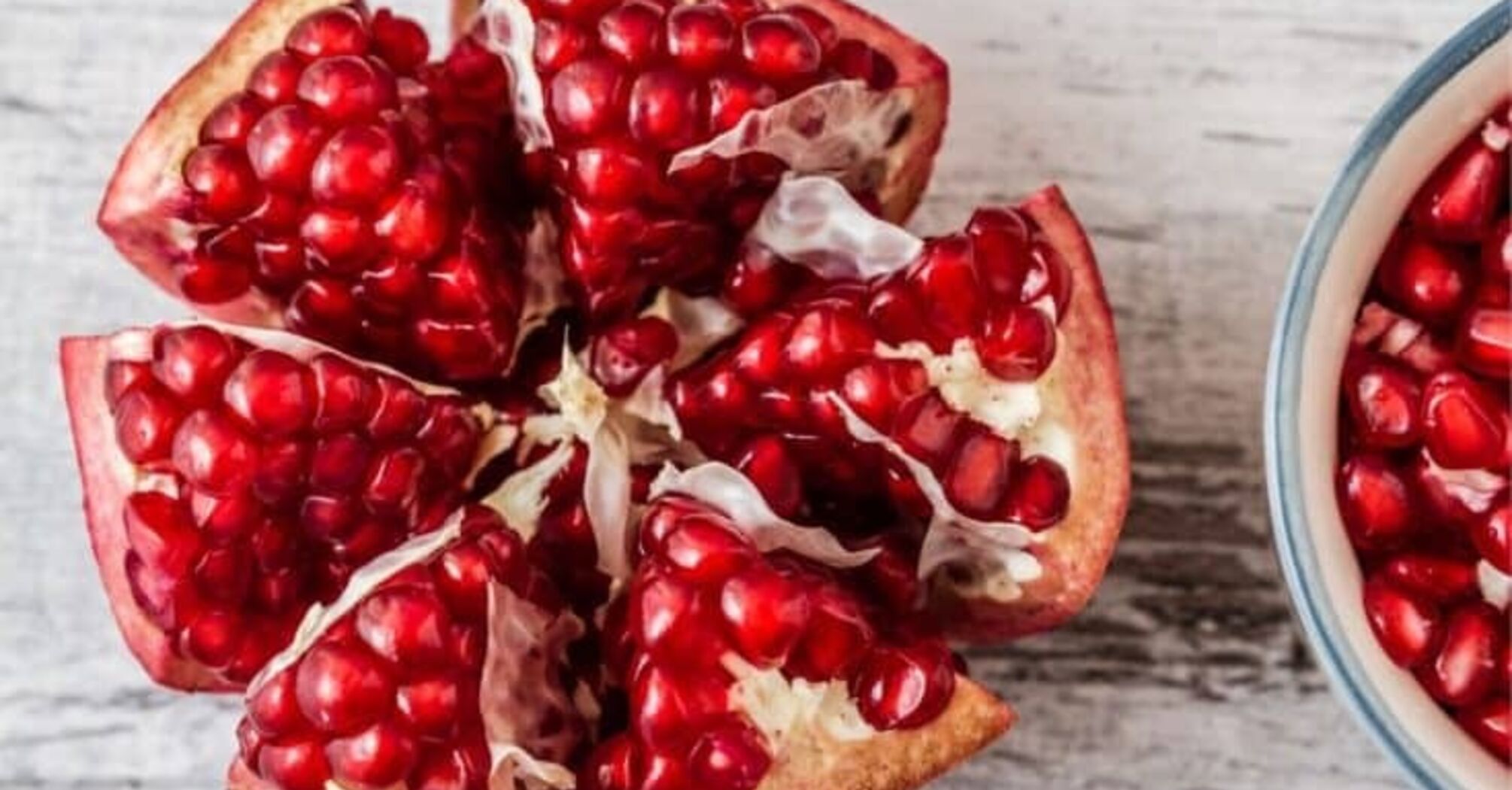 How to quickly and easily peel a pomegranate
