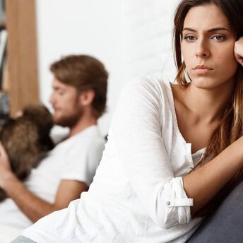 7 painful but honest signs that you shouldn't even try to fix your relationship