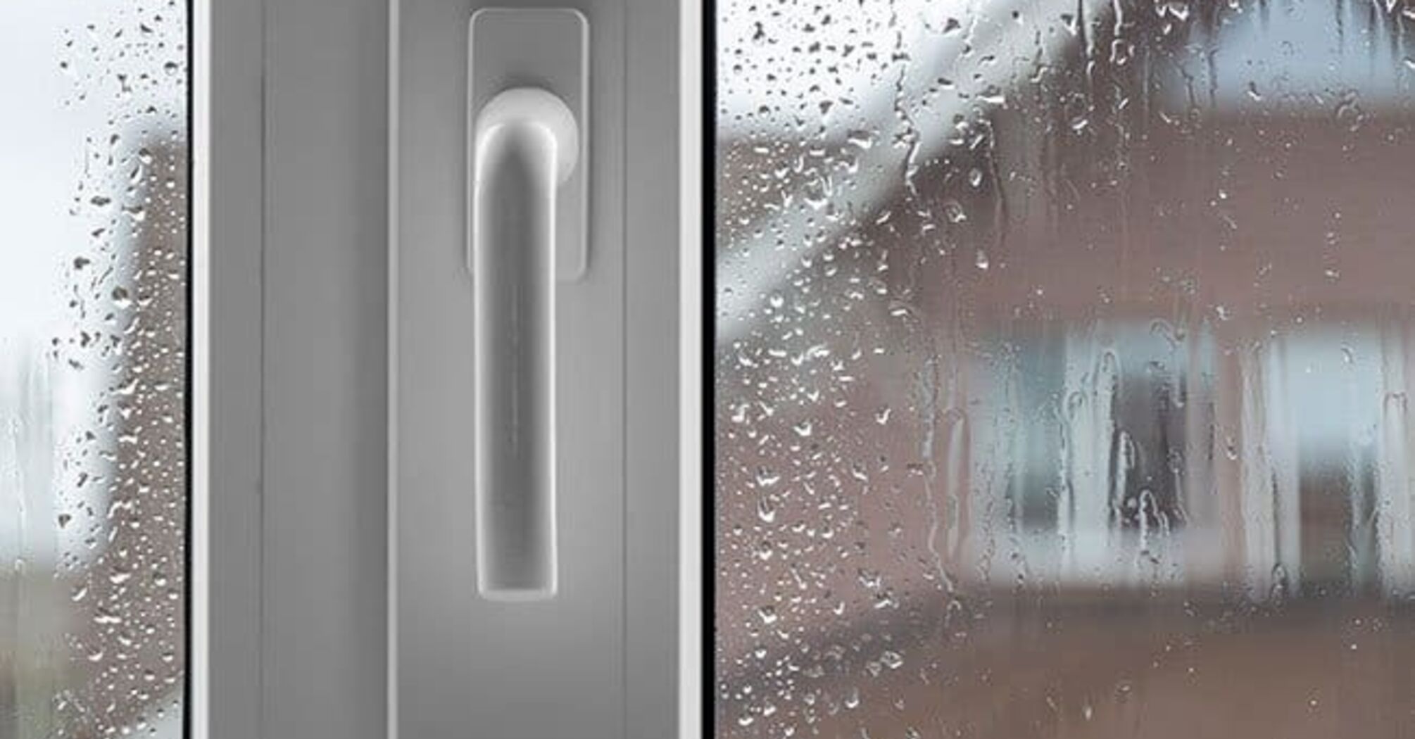 What to do if plastic windows are constantly sweating
