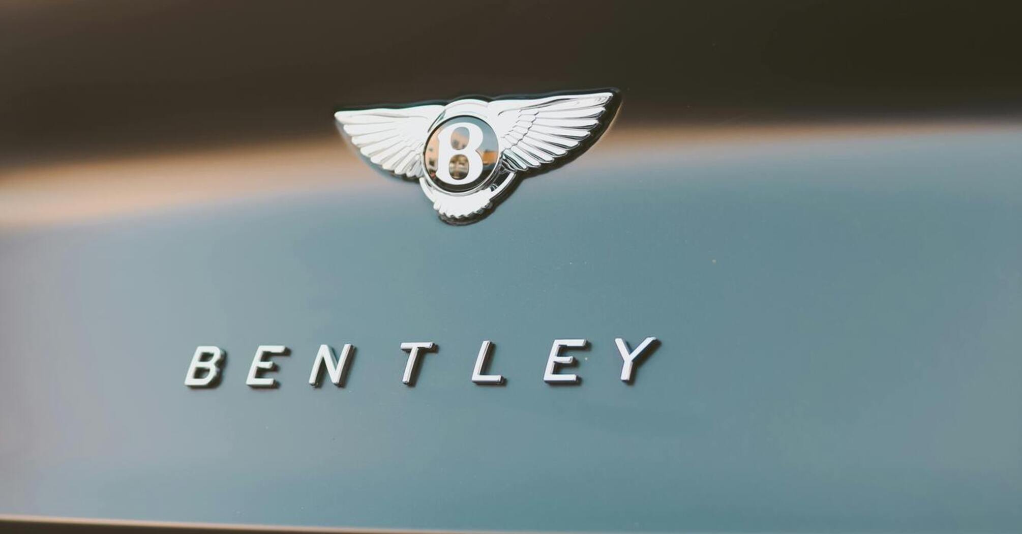 5 facts about Benltey car