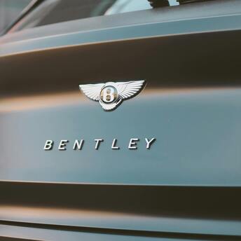 5 facts about Benltey car