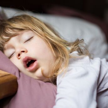 How children can wake up earlier in the morning