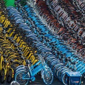 How bike cemeteries appear in China