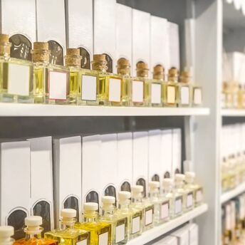 How to keep the longevity of perfume fragrance