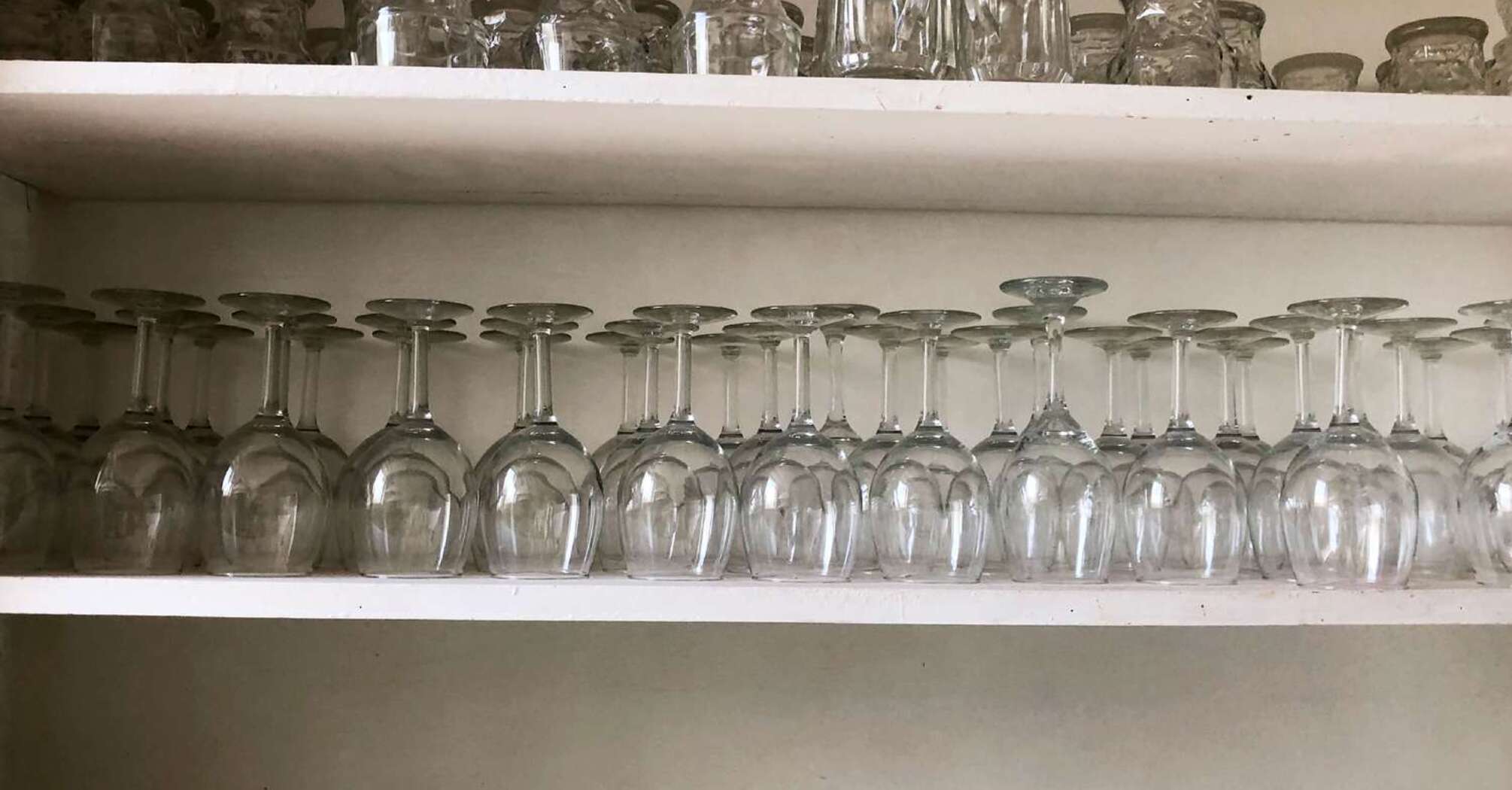 Why glasses and cups should be stored upside down