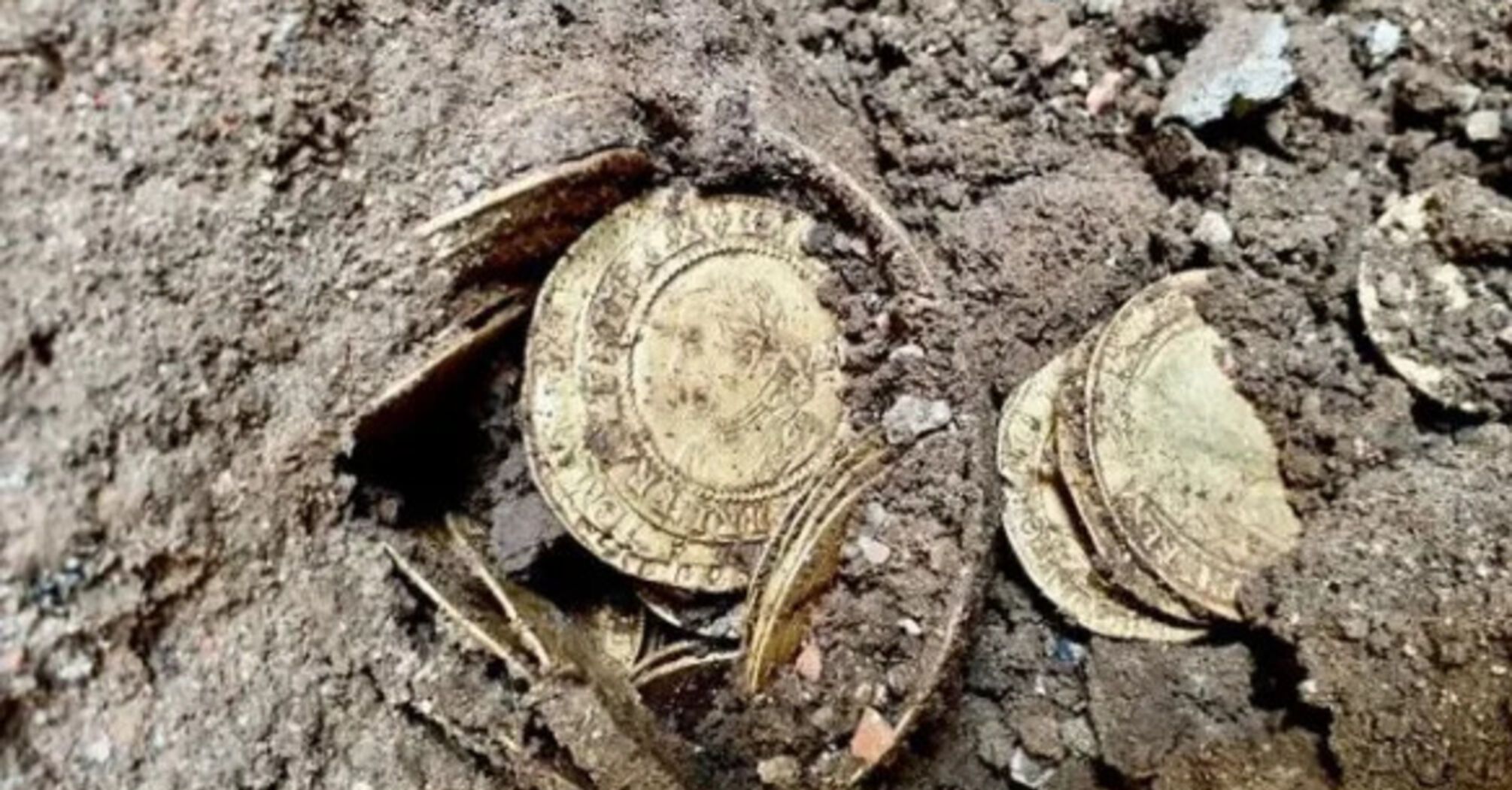 A couple dug up the kitchen floor during a renovation and found a sum of money