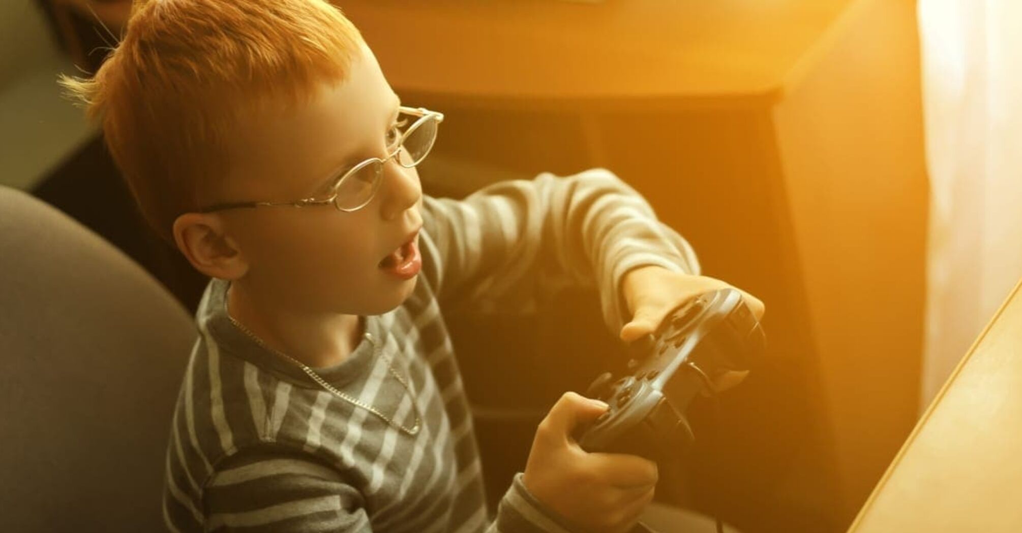 5 useful tips to protect a child from phone and gaming addiction