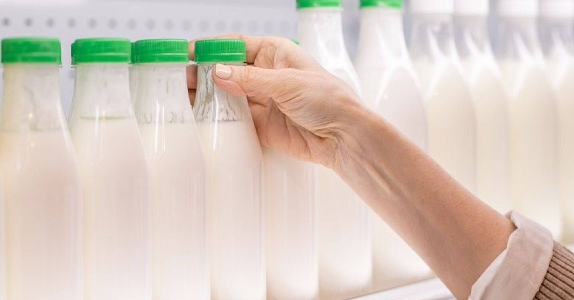 How to extend the shelf life of milk - what to do to keep milk longer ...