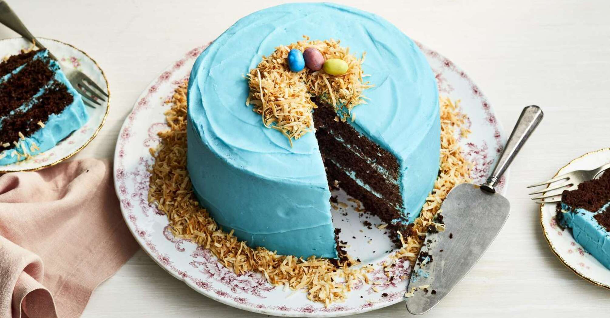Delicious wet Easter cake for the festive table