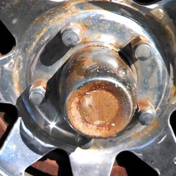 How to get rid of rust on wheels