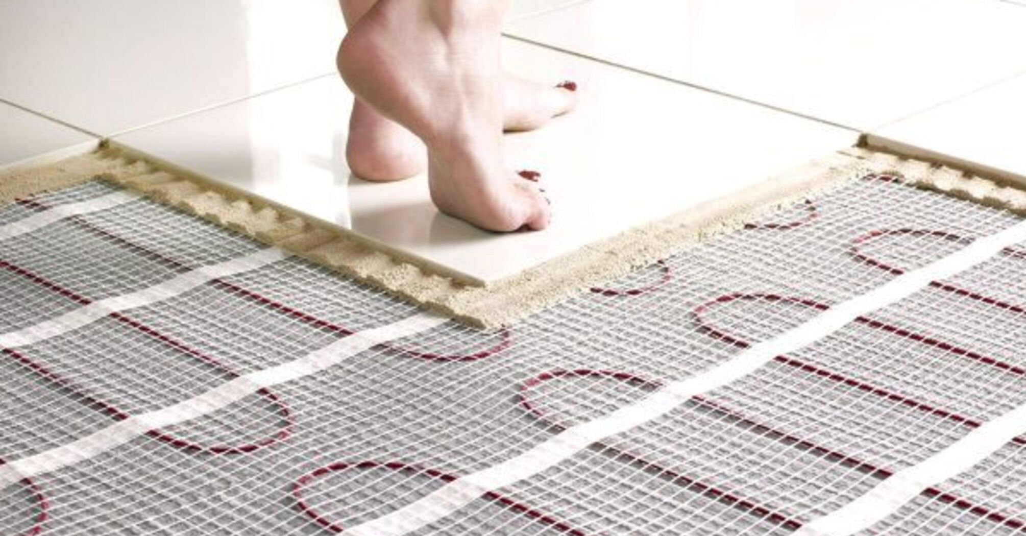 Pros and cons of underfloor heating technology