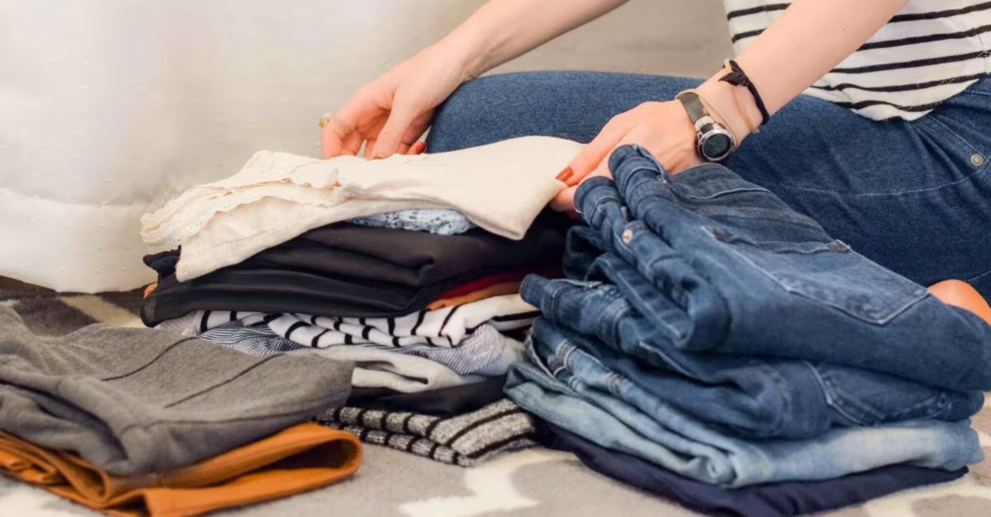 How to sell secondhand clothes