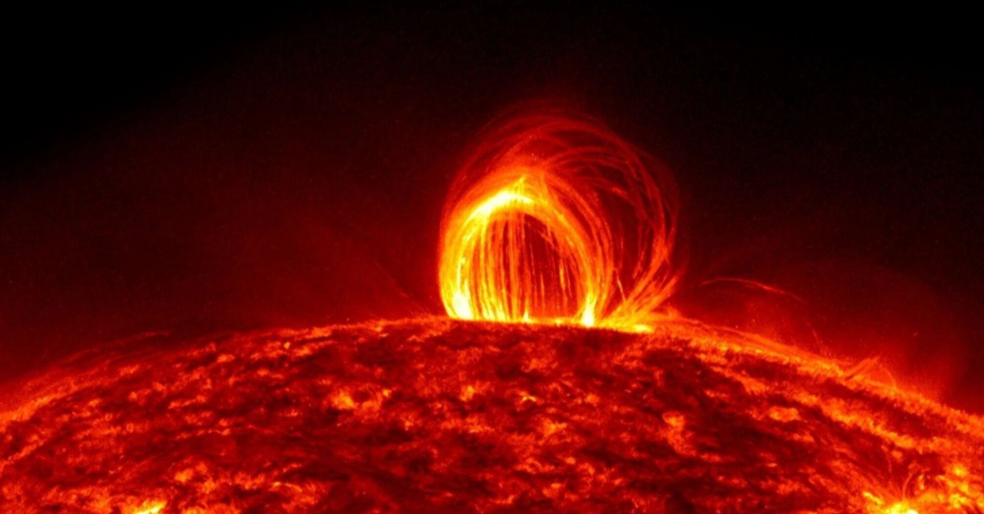 Solar storm returns in new avatar: sunspot sparks record-breaking geomagnetic storm