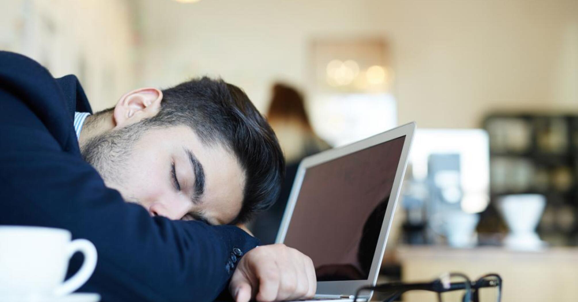 How to avoid morning fatigue to stay alert all day