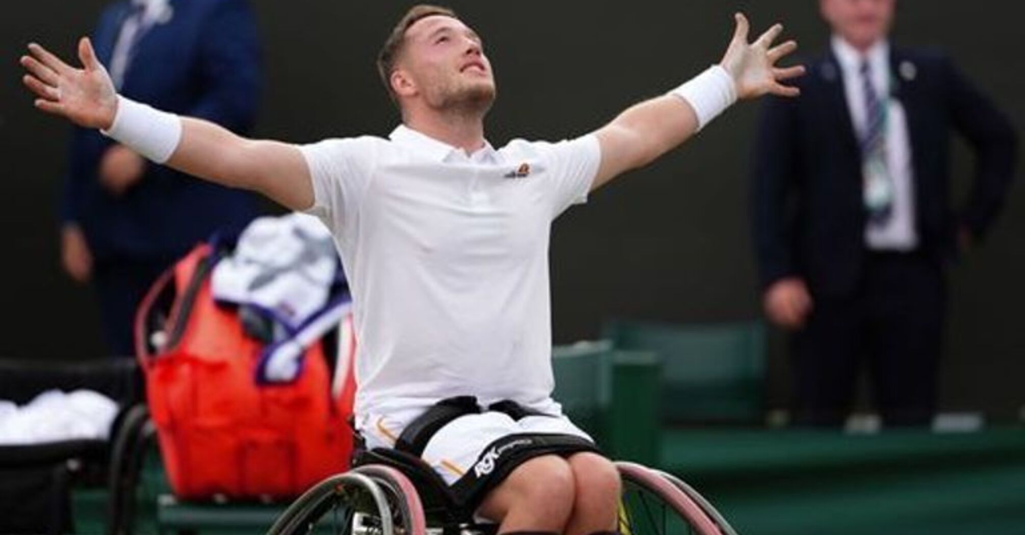  Alfie Hewett