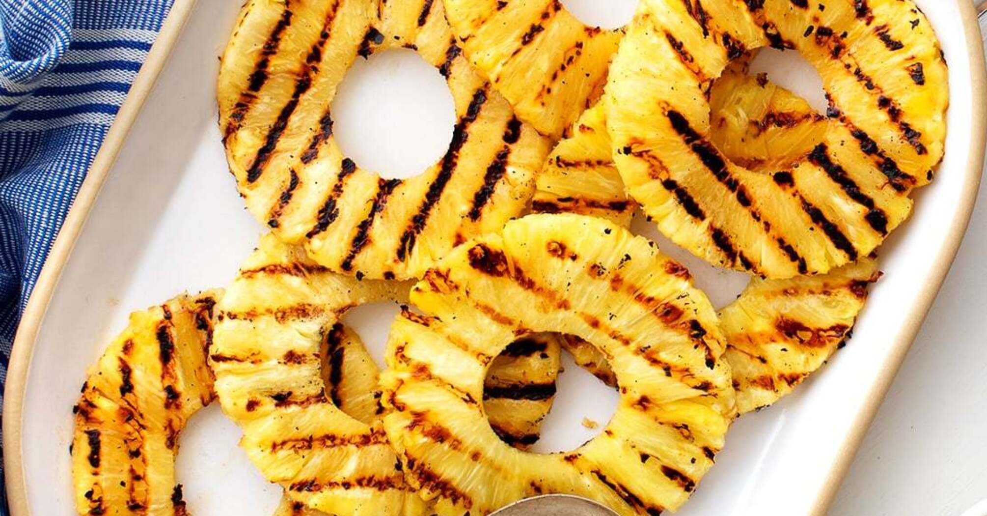 Grilled pineapples