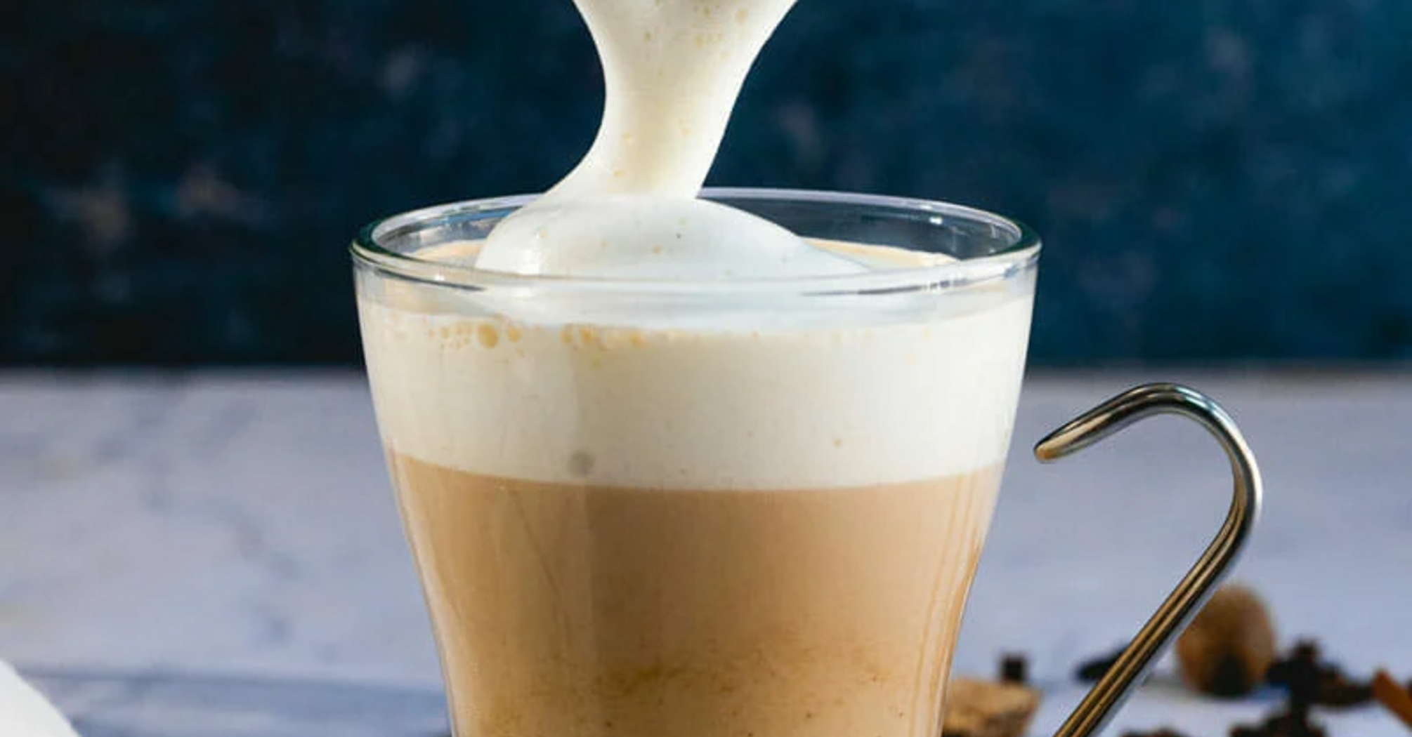 How to froth milk at home