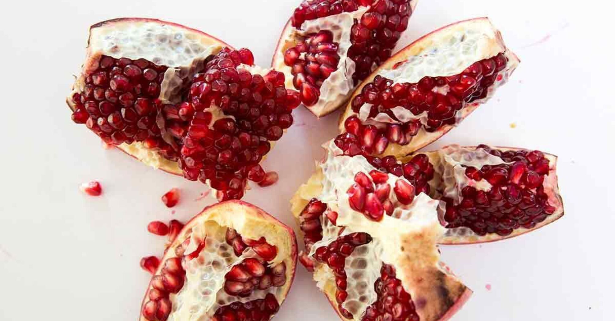 How to deseed a pomegranate: easy steps