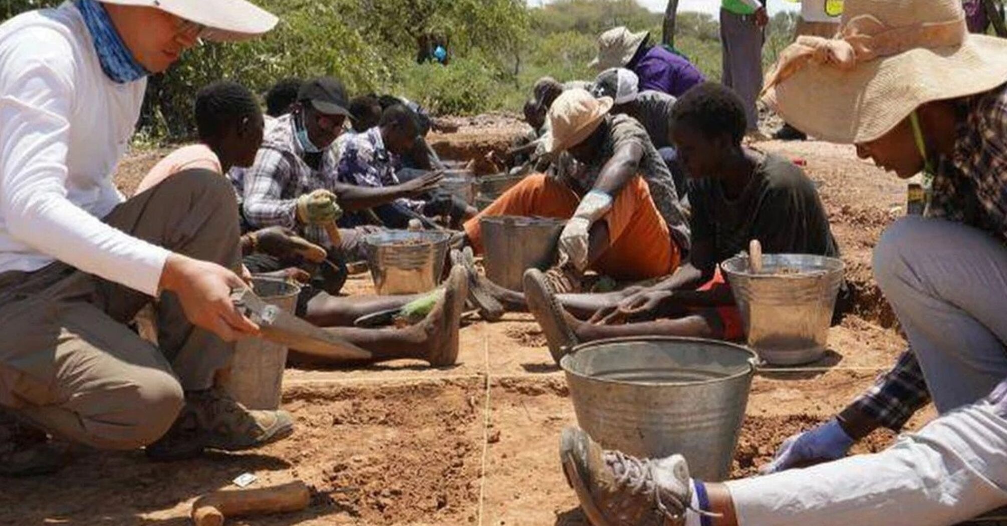 Chinese and Kenyan Researchers Discover Stone Age Tool Production Line in Rift Valley