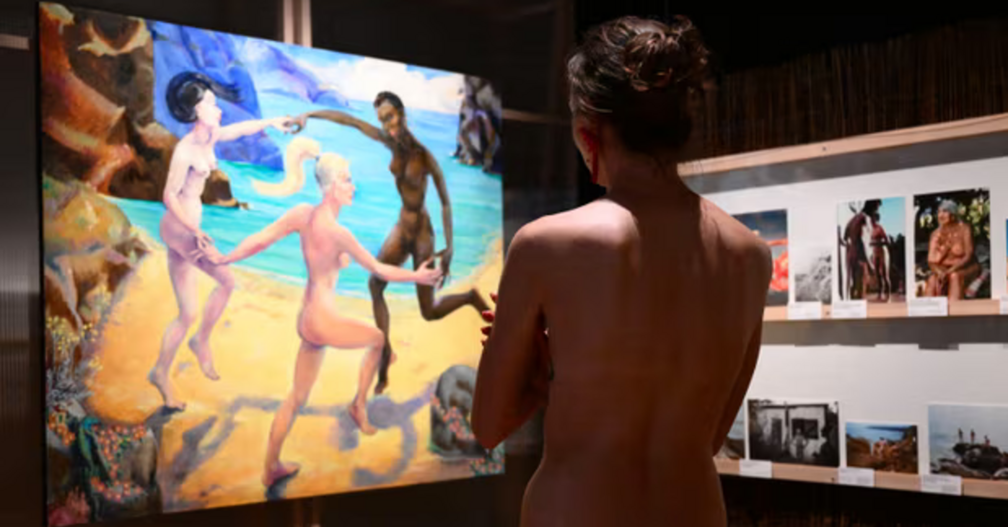 Naturist exhibition for nude visitors