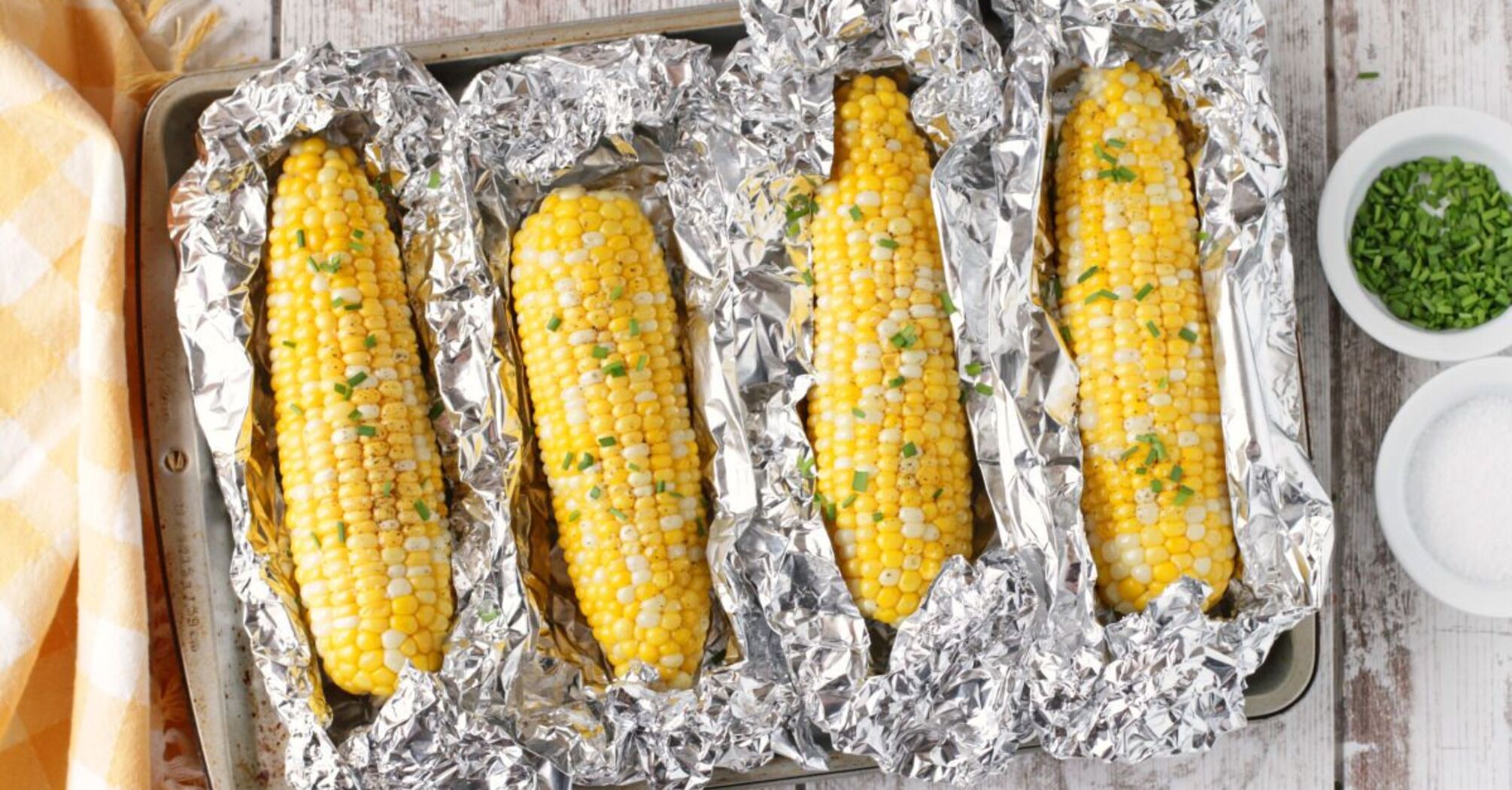 Oven-roasted corn on the cob: a perennial delight