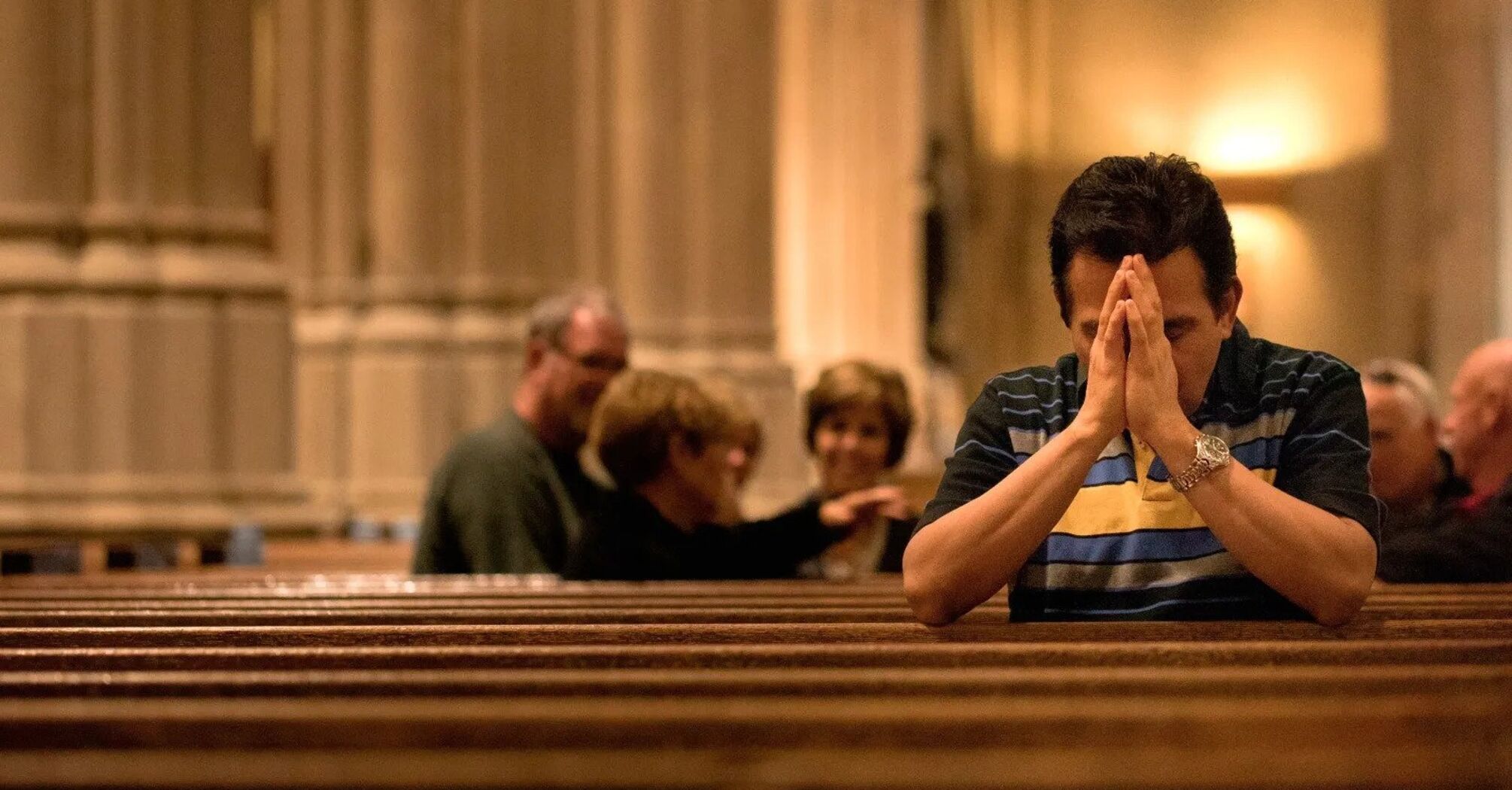 Study Shows People Link Kindness With Religion