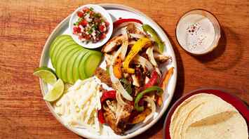 How to Prepare Flavorful Chicken Fajitas Quickly