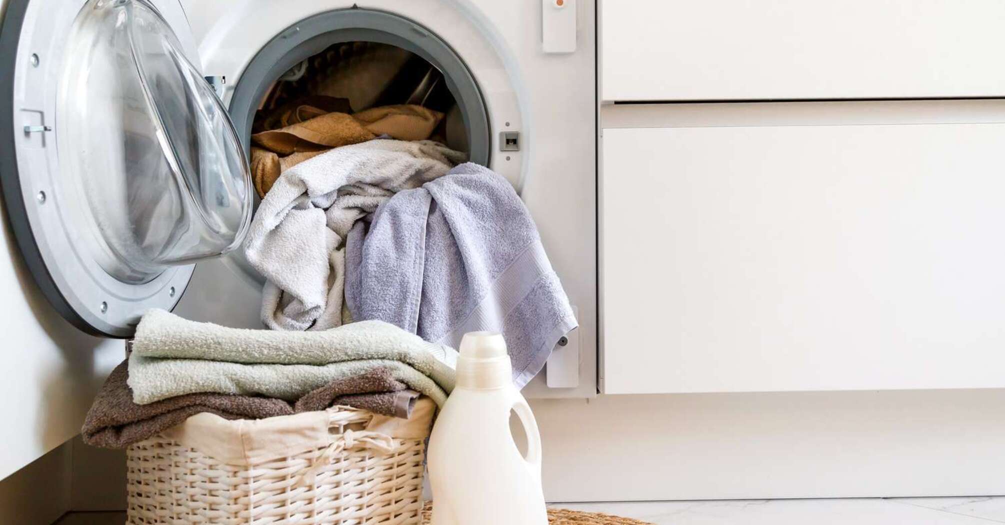 Woman Says Whe Washes Clothes Once a Year