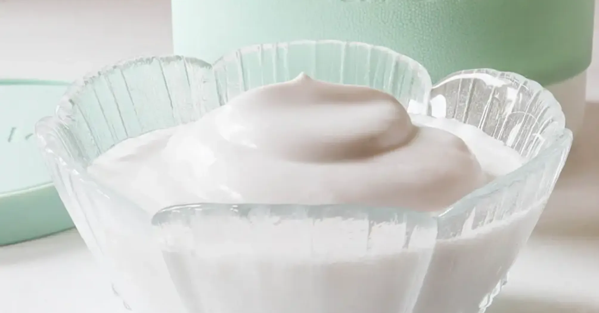 How to Make Homemade Coconut Yogurt