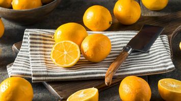 Only a Few Will Find 5 Hidden Lemons in This Picture