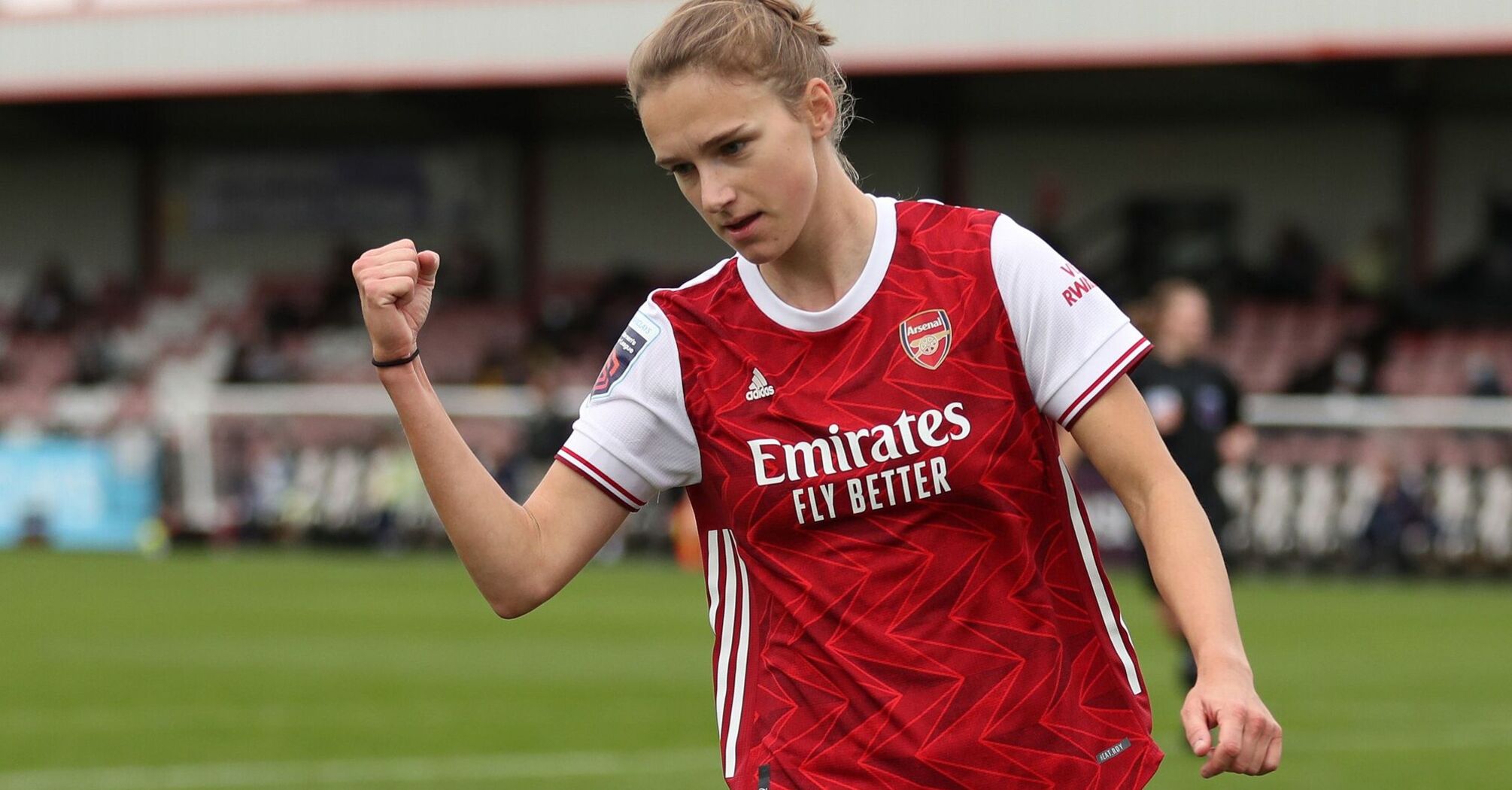 Champions League Triumph for Man City Secured by New Signing Miedema's Debut Goal