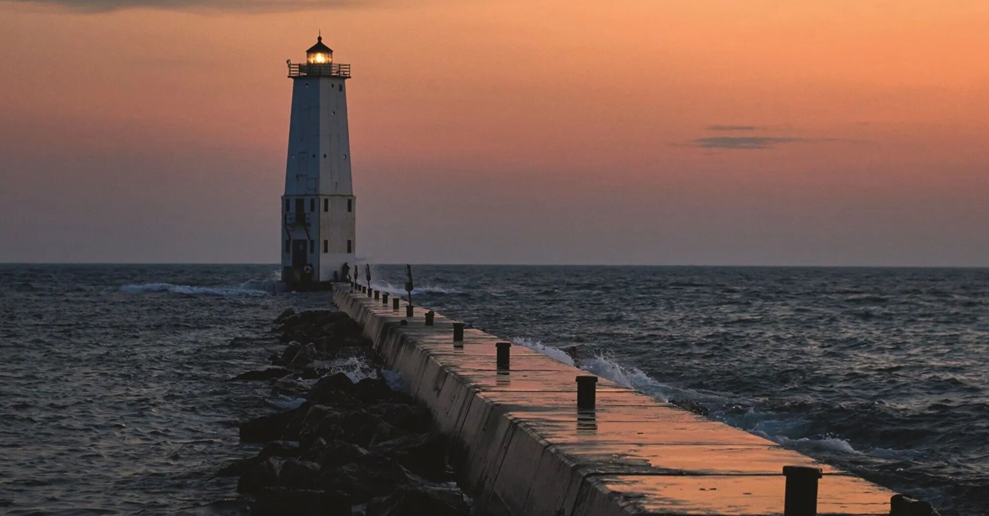  Massive Craters Found in Lake Michigan